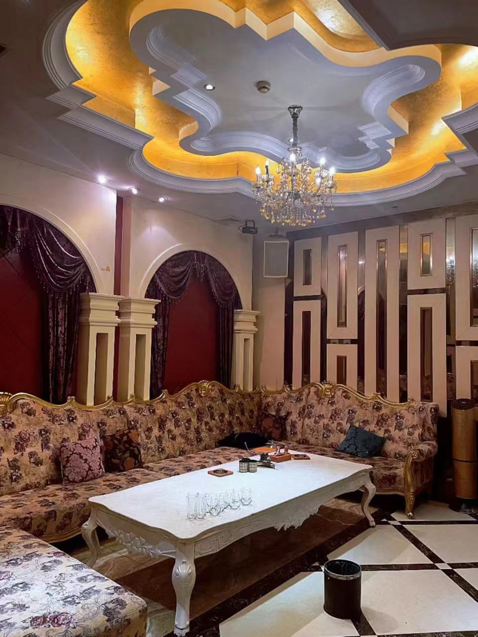 汕尾小时场ktv多少钱一个小时-陆河县ktv预定